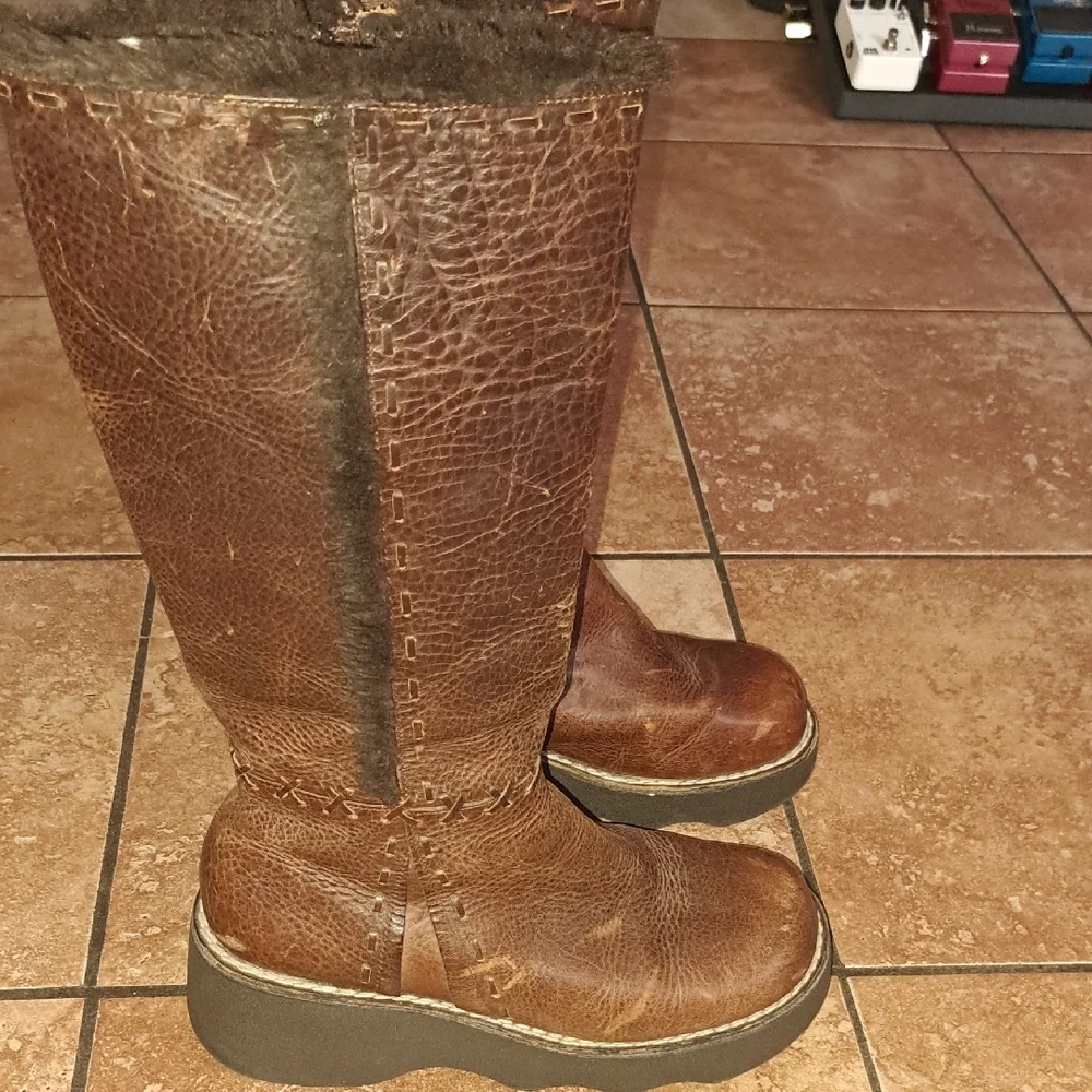 Report Collection Chocolate Over the Knee Boots